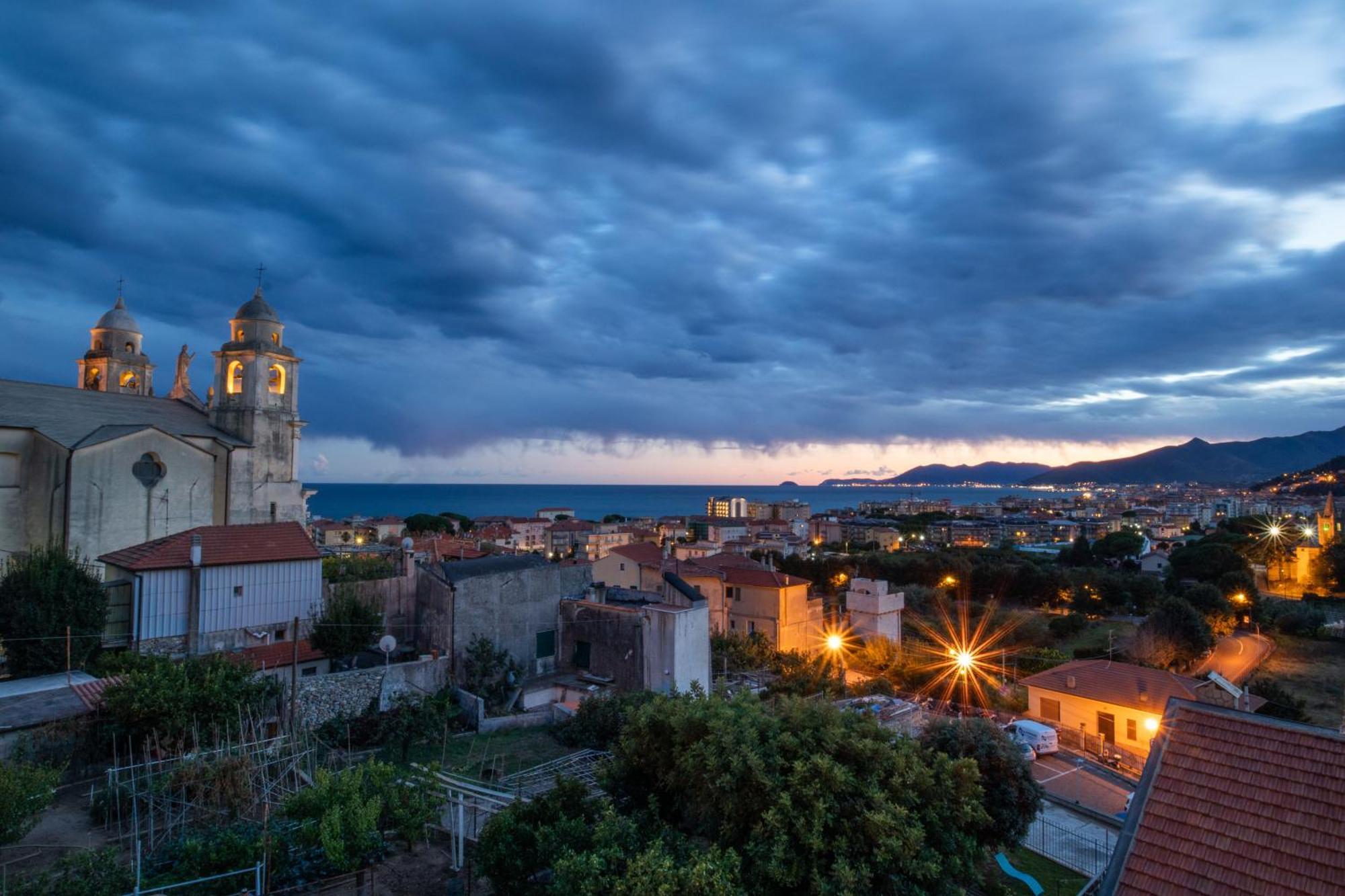 A Carubba Du Bungiurnu Villa Borgio Verezzi Bagian luar foto